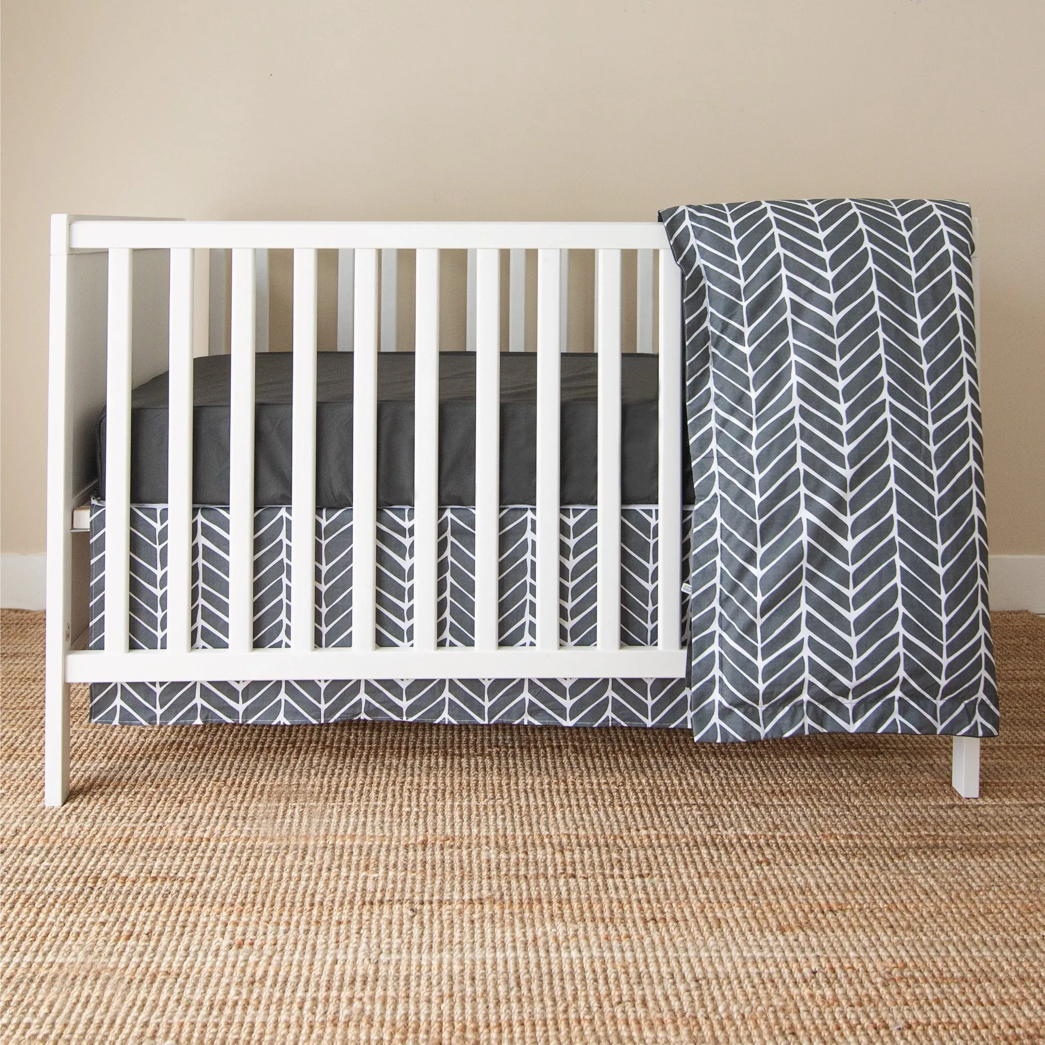 4 pieces crib set - Chevron