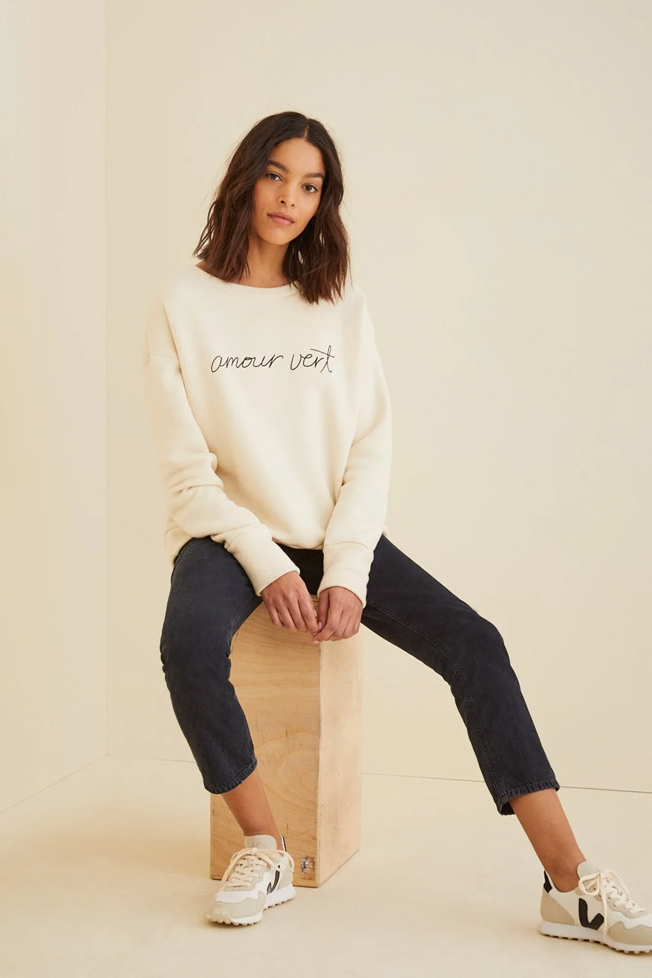 Amour Vert Relaxed Logo Sweatshirt