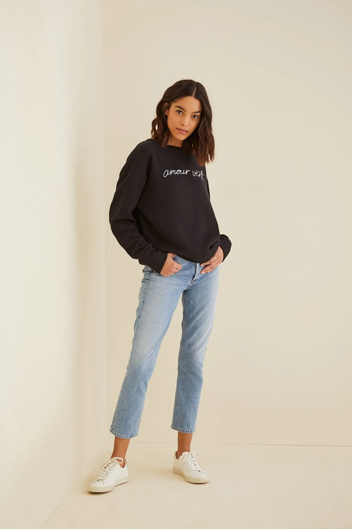 Amour Vert Relaxed Logo Sweatshirt