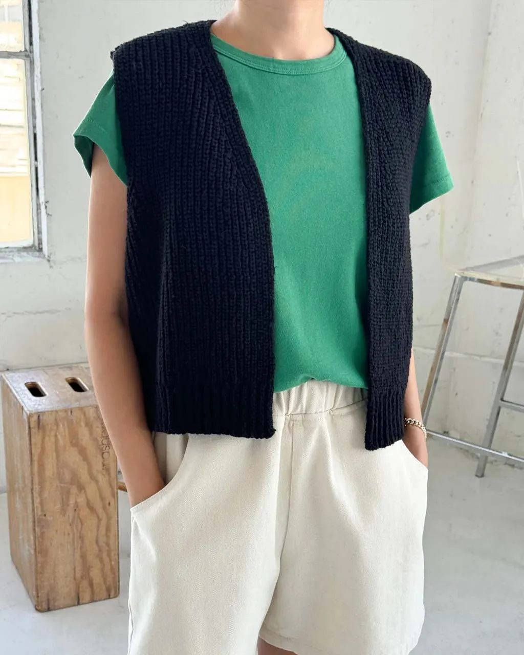 Granny Cotton Sweater Vest - Black