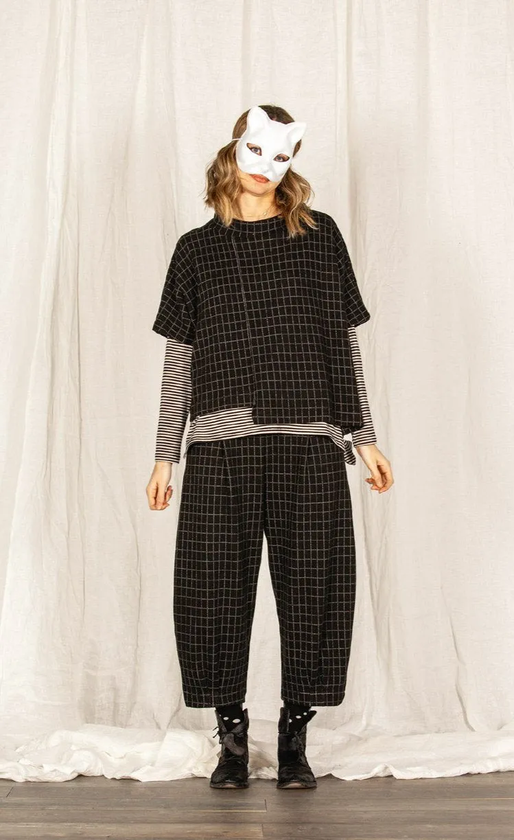 MAMA B - Windowpane Relaxed Asymmetric Pullover