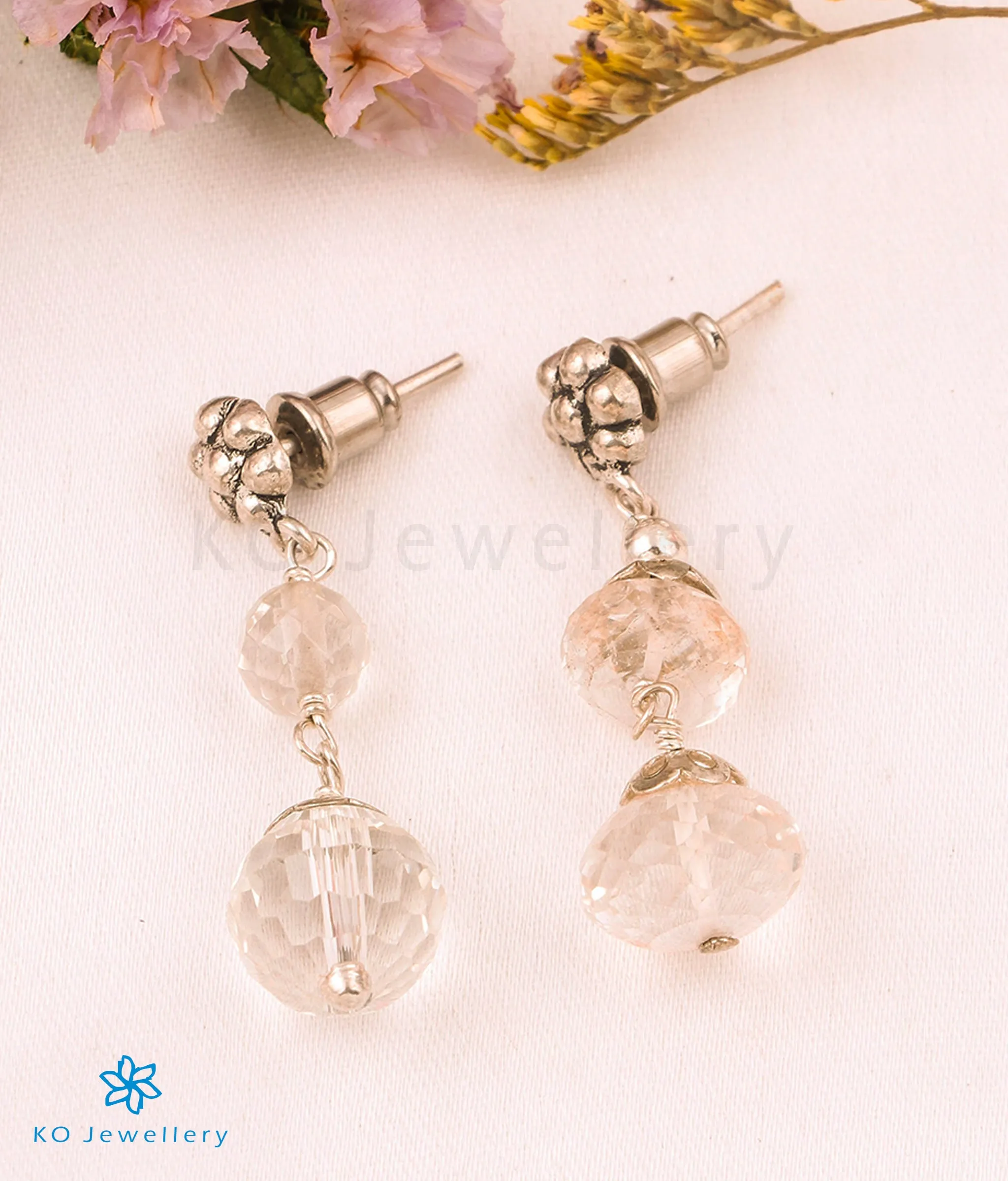 The Zirconia Gemstone Earring